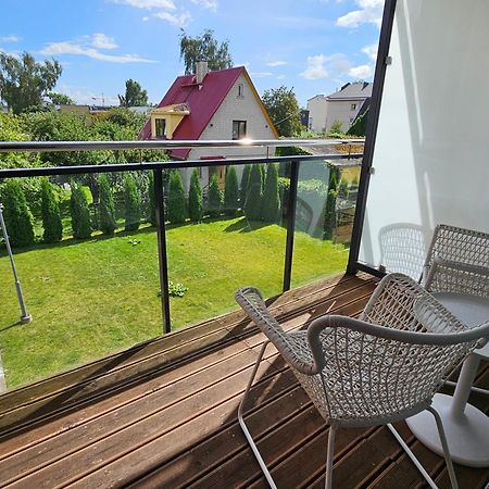 Aisa Apartments Parnawa Zewnętrze zdjęcie